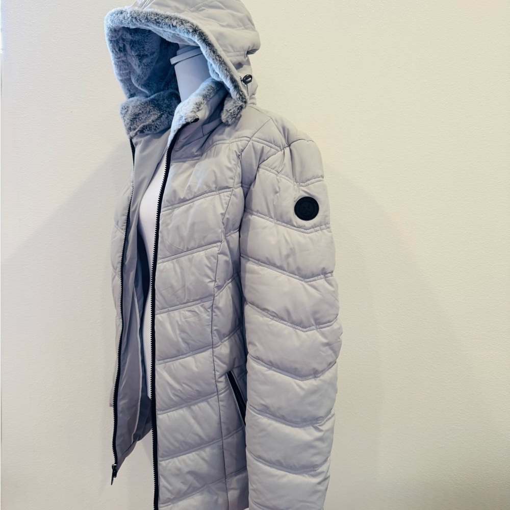Women's Gray Hooded Puffer Jacket